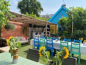Outdoor dining - Mediterranean apartment of Guesthouse In de Aap - Finca - Hartje Bergen (Bergen (NH))