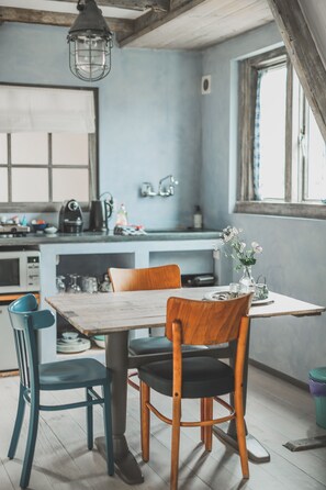 Private kitchen - Mediterranean apartment of Guesthouse In de Aap - Finca - Hartje Bergen (Bergen (NH))