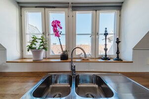 Apartment, 2 Bedrooms | Private kitchen | Fridge, microwave, oven, stovetop