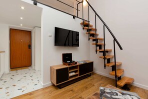 Interior - Lwowska 9 Warsaw | Classic Studio for 4 Guests | Wi-Fi (Warszawa)