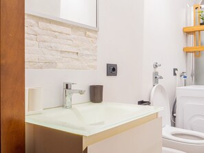 Bathroom - The Best Rent-Apartment in Viale Monza (Milan)