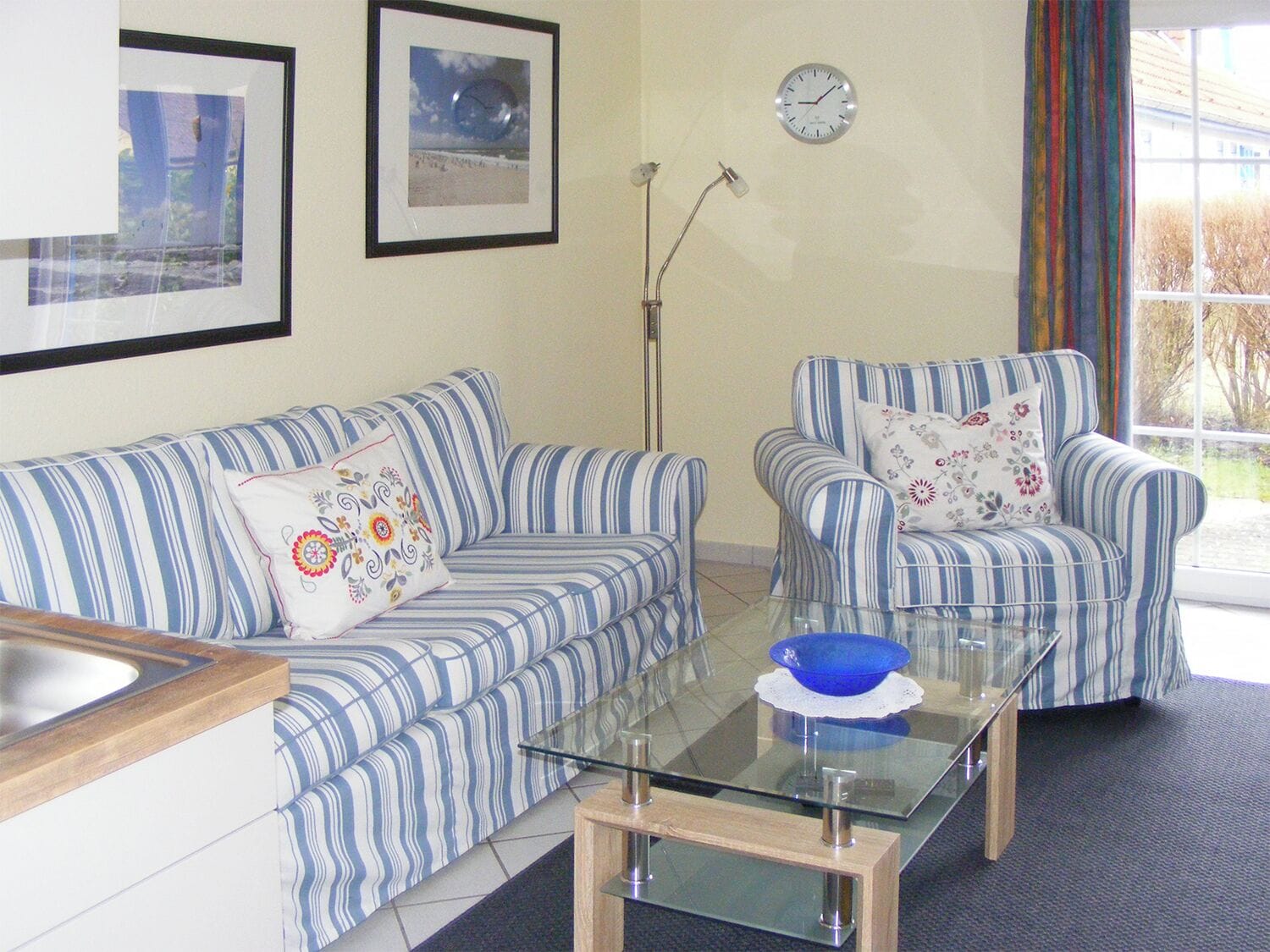 Télévision, chaîne hi-fi