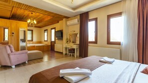 4 Schlafzimmer, Bügeleisen/Bügelbrett, kostenloses WLAN