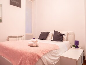 Room - The Best Rent-Flat in Isola district (Milan)