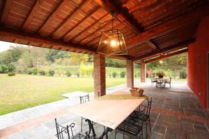 Ristorazione all'aperto