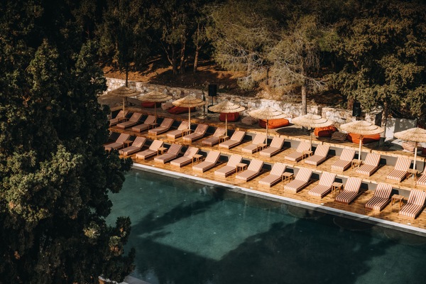 Outdoor pool, open 8:00 AM to 9:00 PM, pool umbrellas, sun loungers