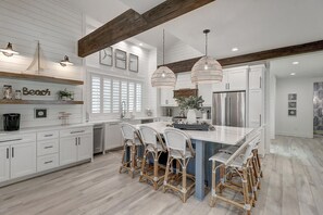 Fridge, microwave, stovetop, dishwasher - Stunning, Pet-Friendly,Beach Home Beside Dune Pool w/Extra Amenities Nearby (Port Aransas)