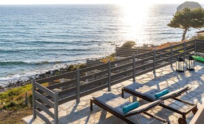 Terrace/patio - Villa Filippos with Private Pool by Konnect (Agios Gordios)