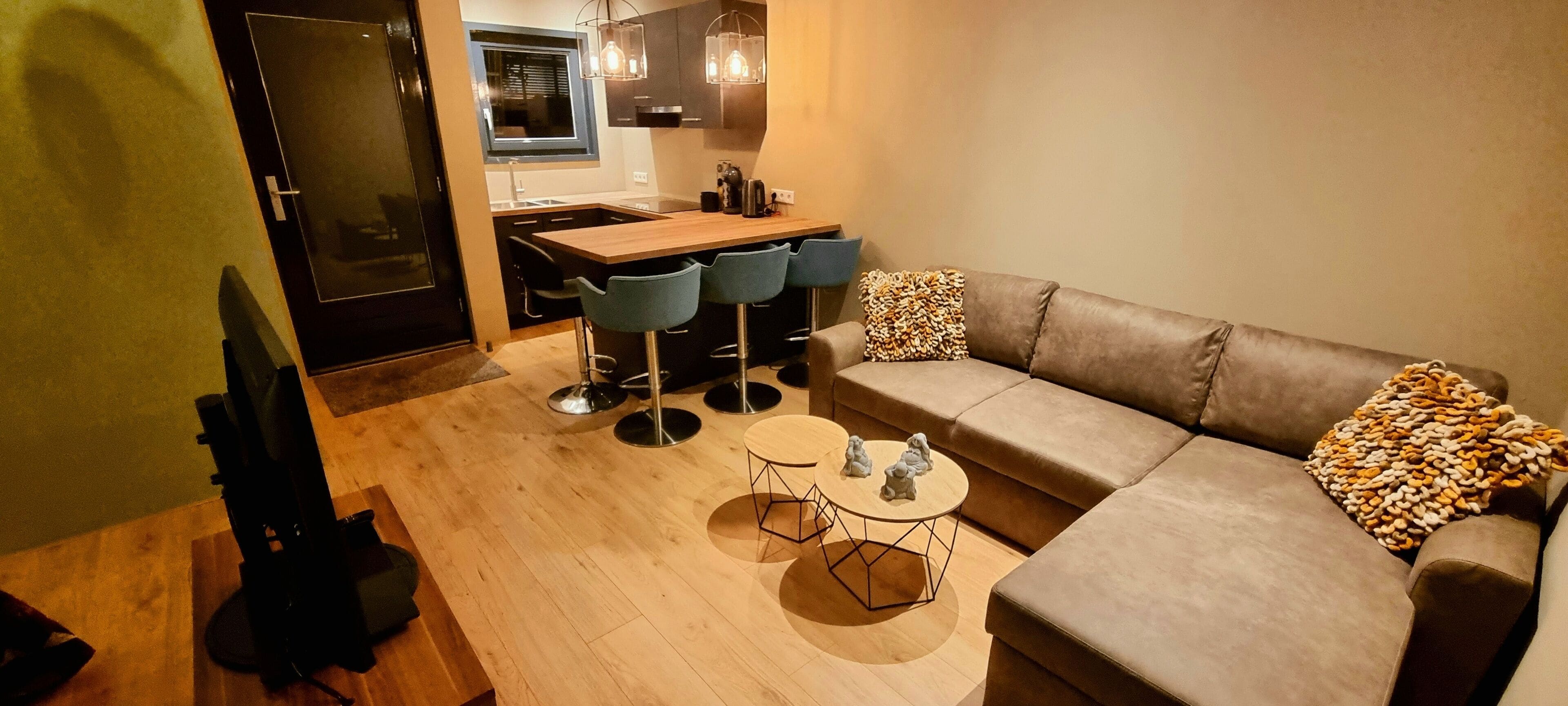 Télévision à écran plat