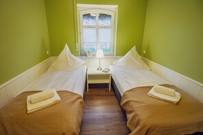 2 habitaciones, wifi gratis y ropa de cama