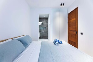 10 bedrooms, iron/ironing board, WiFi, bed sheets - Blue Bay | The Reef | Terrace (Sint Michiel)