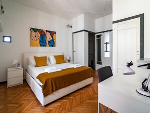 1 chambre, fer et planche à repasser, Wi-Fi gratuit