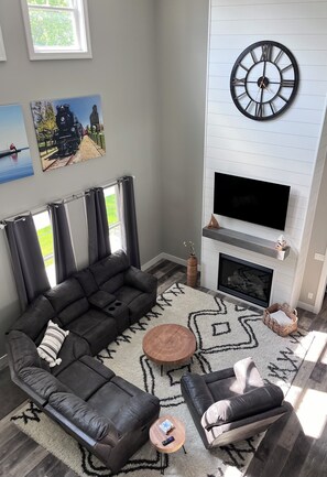 Smart TV, books, printers