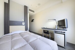1 bedroom, desk, free WiFi, bed sheets