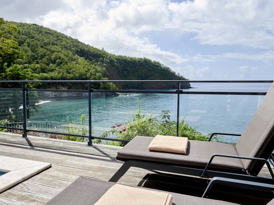 Suite, vue mer, grand bassin privé, terrasse privée | Beach/ocean view