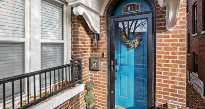 Delmar Dreams: Boutique Stay by Forest Park!