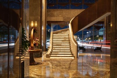 the Pearl Boutique Hotel