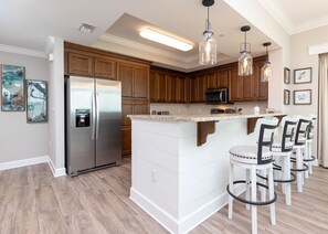 Fridge, microwave, oven, dishwasher