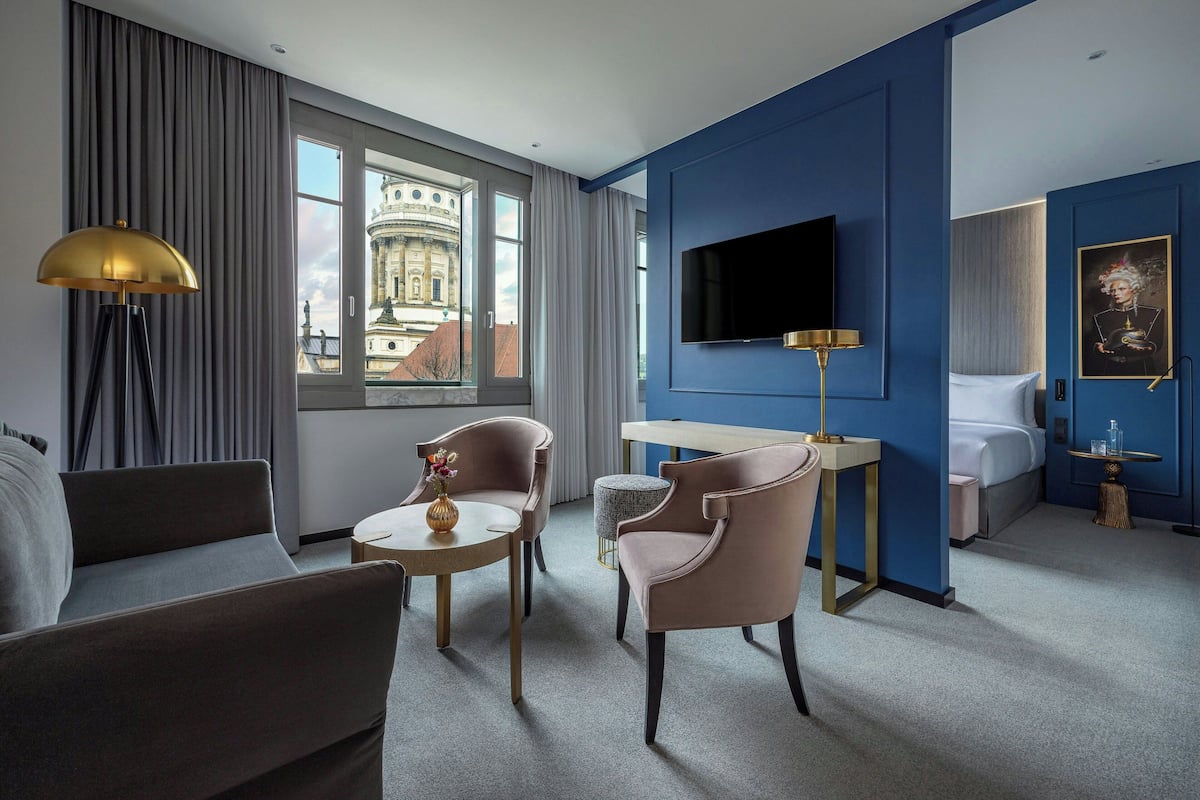 Junior Suite, 1 King Bed, Non Smoking | 1 bedroom, premium bedding, down comforters, pillowtop beds
