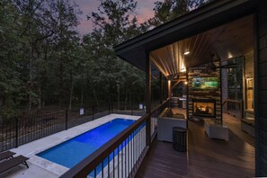 Property grounds - Wine Time – Luxury Cabin – Heated Pool, Sleeps 16 (Broken Bow)
