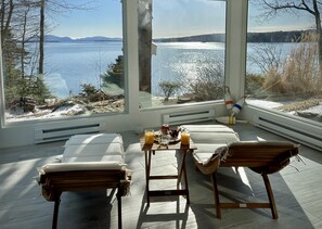 House | Outdoor dining