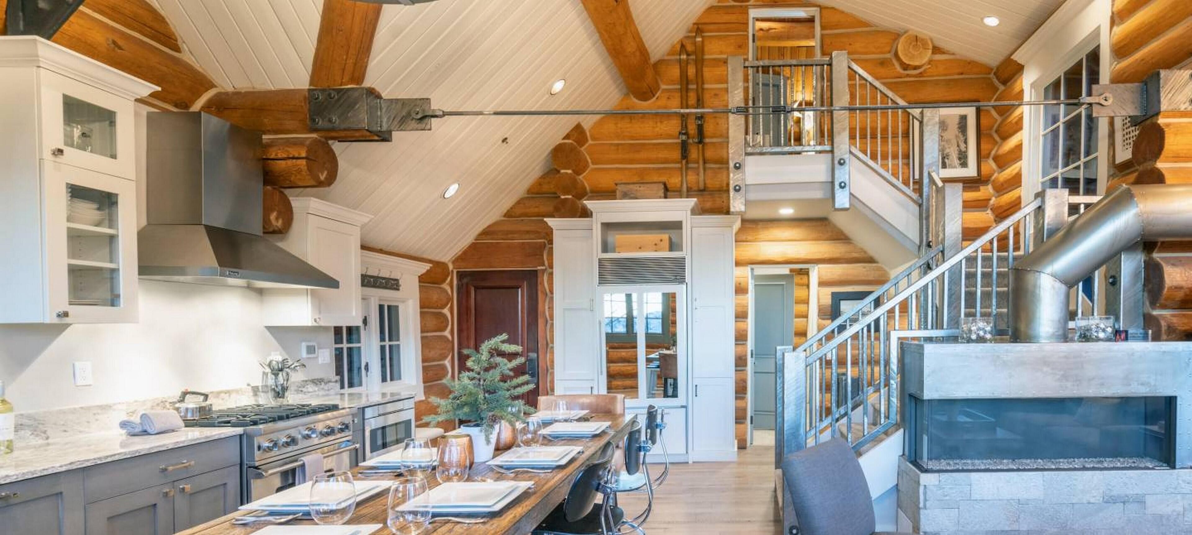 Cabin, 3 Bedrooms | Private kitchen
