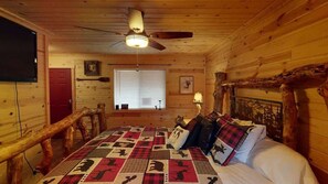 3 bedrooms, iron/ironing board, travel crib, WiFi