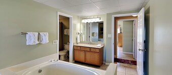 Whispering Pines II by Jackson Mountain Rentals
