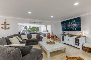 Smart TV, fireplace, printers