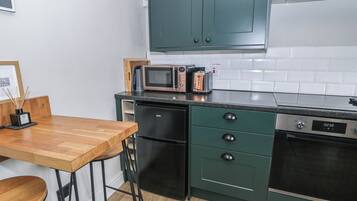Cottage | Interior