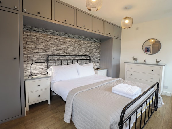 Cottage | 2 bedrooms, free WiFi, individually decorated, individually furnished - Pengeulan (Machynlleth)