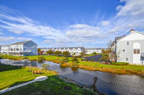 Exterior - Contemporary townhome with 21-foot dock, 4 decks, WiFi, AC & shared pool (West Ocean City)