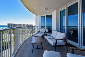Terrace/patio - 11th Floor FULL 2 Bedroom at The Palms of Destin (Destin)