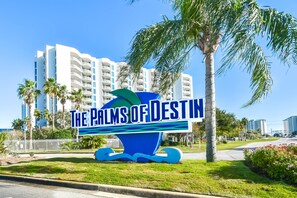 Property grounds - 11th Floor FULL 2 Bedroom at The Palms of Destin (Destin)
