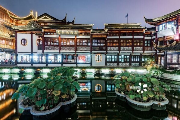 Exterior - Vienna Hotel Shanghai Jing'an Gaoping Road (Shanghai)