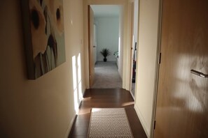 Lobby - BNS Apartments (Leicester)