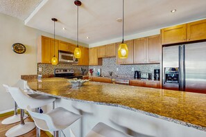 Fridge, microwave, oven, stovetop - High-Rise Oceanview Condo w/ Pool, Tennis & Gym: Walk to Beach, Dining, Shops (Sunny Isles Beach)