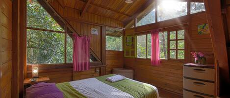 3 soverom, strykejern/-brett, wi-fi (inkludert) og sengetøy