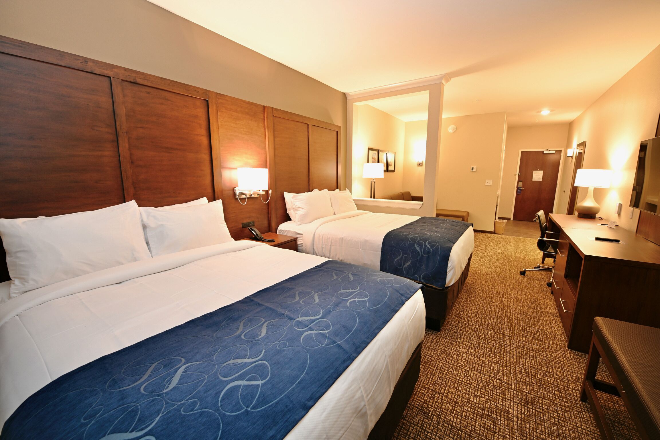 suite, 2 queen beds, non smoking | desk, iron/ironing board, free wifi, bed sheets