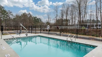 Seasonal outdoor pool