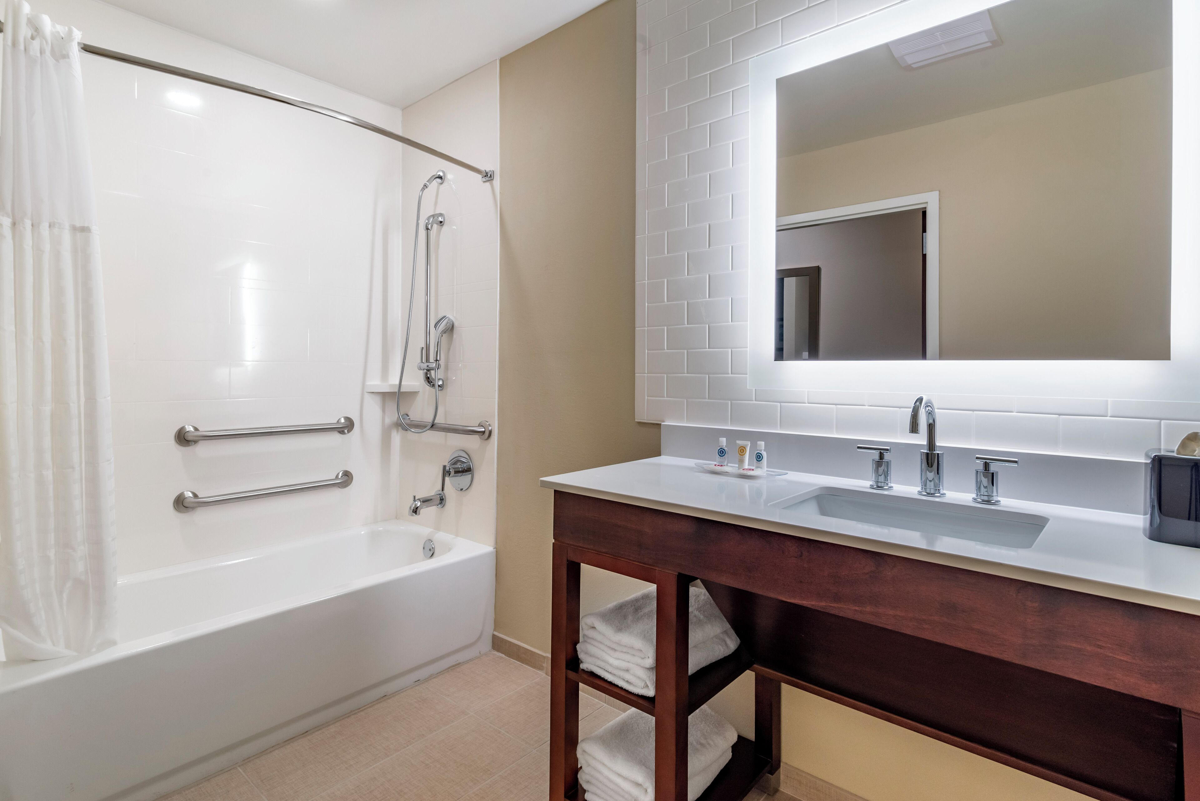 suite, 1 king bed, accessible, non smoking (bathtub) | bathroom | bathtub, hair dryer, towels