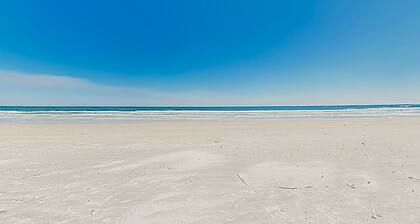 Patio Condo in Oceanfront Community w/ Pool – Walk to Beach