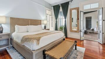 Room, 1 King Bed (Elevated) | Frette Italian sheets, premium bedding, memory foam beds, in-room safe