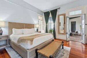 Frette Italian sheets, premium bedding, memory-foam beds, in-room safe