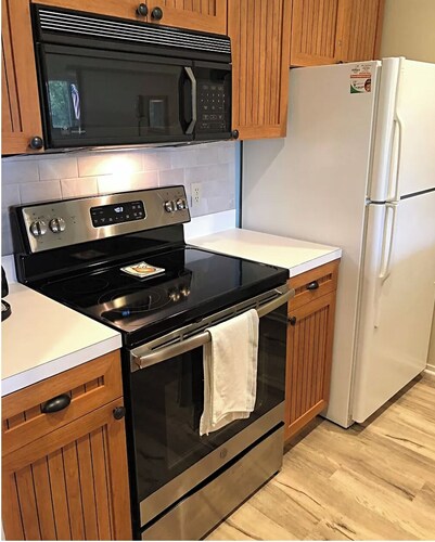 Cozy Getaway Near All the FUN! Harbor Springs/Petoskey