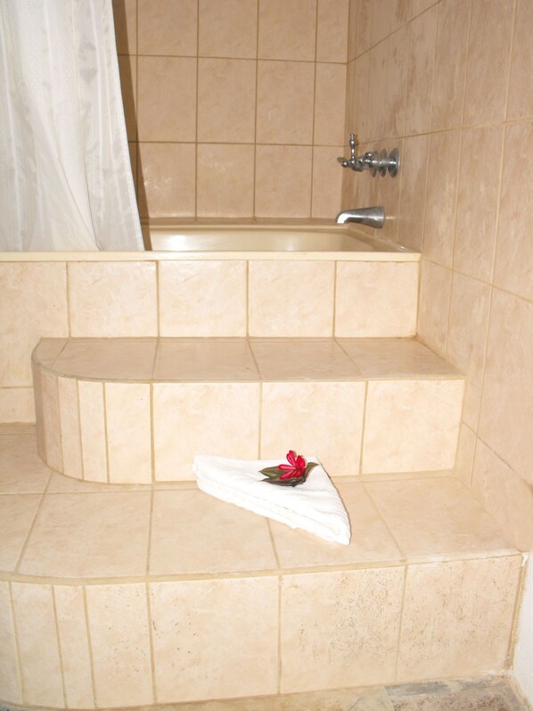 Douche, baignoire à remous