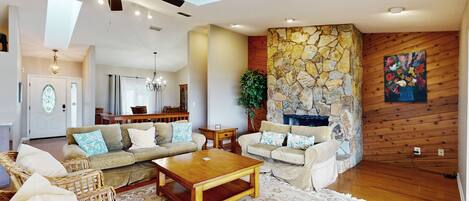 TV, fireplace, DVD player, stereo