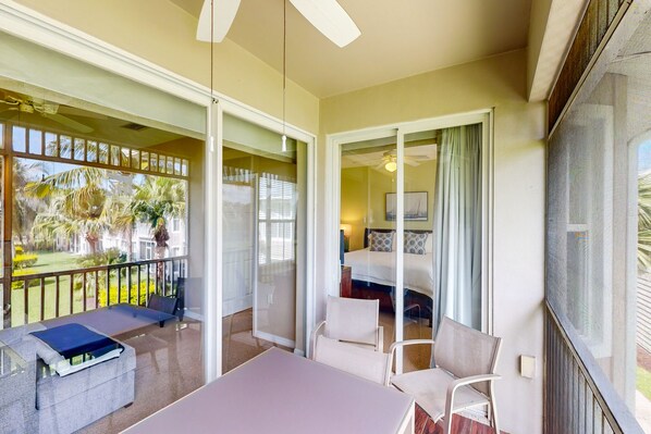 Terrace/patio - Upgraded Greenlinks Golf Villas Condo | All-New Appliances | Luxe Pool & Spa (Naples)