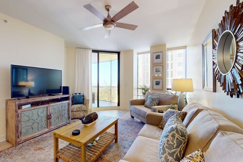 Stylish Water-View Condo w/ Balcony, Multiple Pools & Tennis Courts