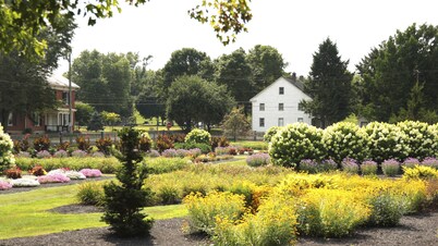 Historic Schoolmaster’s House in Zoar